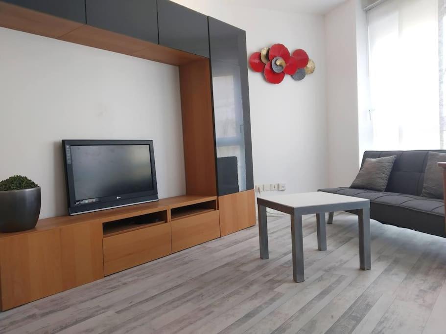 Superb Modern Apartment 克利希 外观 照片